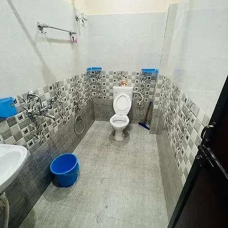 Apartment By Xoyo Varanasi Exterior photo